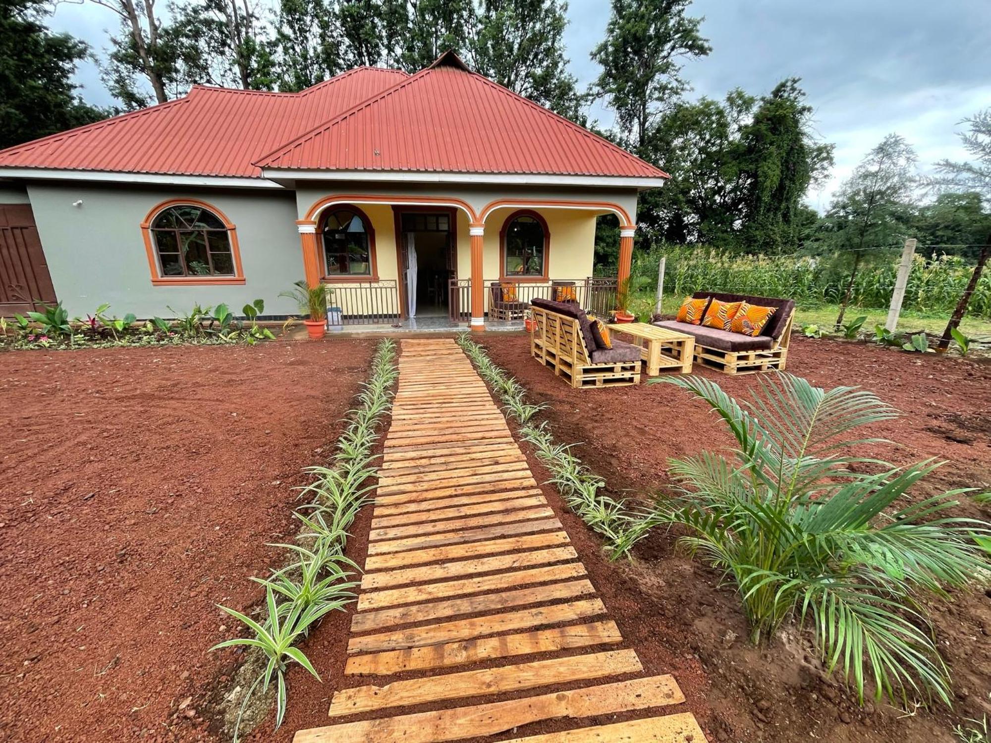 Home Feeling Kilimanjaro Моши Экстерьер фото